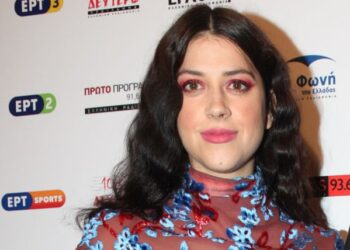 Στο νοσοκομείο η Κατερίνα Ντούσκα- Ανακοίνωσε τα δυσάρεστα η νεαρή τραγουδίστρια ανήμερα Καθαρά Δευτέρα