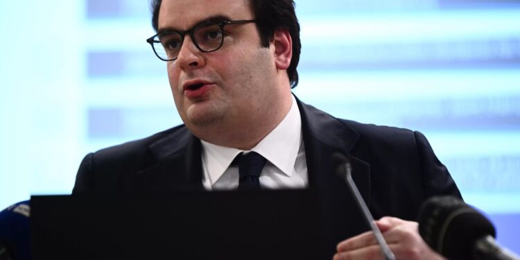 Alldaynews.gr Κυριάκος Πιερρακάκης: «Ντου» στο σπίτι του – «Δεν φοβόμαστε τίποτα, δεν εκβιαζόμασε»
