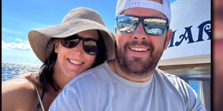 Alldaynews.gr Έβγαλαν 20 παιδιά από φλεγόμενο παιδικό σταθμό: Ήρωες νεόνυμφοι όρμησαν με αυταπάρνηση στις φλόγες & έσωσαν ζωές