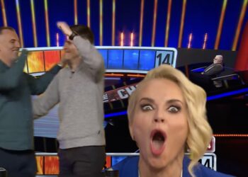 Alldaynews.gr Δάσκαλος μαζί με τους συμπαίκτες του τρέλαναν την Μπεκατώρου στο The Chase – Οι πανηγυρισμοί και η αγωνία (video)