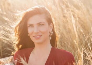 «Έφυγε» η Λαβίνια Σταθάκη – Άφησε πίσω σύζυγο και 3 παιδιά (φωτο)