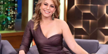 Alldaynews.gr Χαρές στον Σασμό: Μαθεύτηκαν τα νέα για 2 πασίγνωστους ηθοποιούς, παντρεύονται αύριο με πολιτικό… Βέρα και Αλέξανδρος