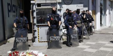 Alldaynews.gr 517 αστυνομικοί ανά 100.000 κατοίκους, 2o μεγαλύτερο της Ε.Ε.: Κι όμως κανείς δεν νιώθει ασφαλής…