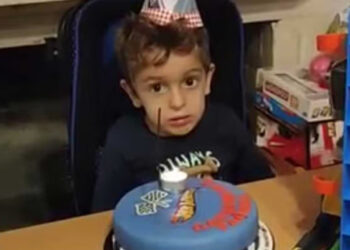 Πανελλήνια συγκίνηση: Ο Παναγιώτη-Ραφαήλ έγινε 6 ετών