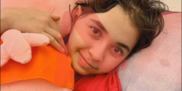 Alldaynews.gr Ραγίζει καρδιές η 13χpονη Αλεξία που την πέτuχε αδέσποτη σφαiρα – «Εύχομαι να γίνω καλά»