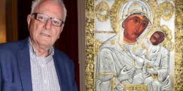 Alldaynews.gr «Η Παναγία Εκατονταπυλιανή μου πήρε τον καρκίνο, της χρωστάω τη ζωή μου»: Συγκλονίζει ο Κώστας Χαρδαβέλλας