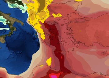 Καιρός: Εκρηκτικό κοκτέιλ αφρικανικής σκόνης με λασποβροχές την Τρίτη – Νέοι χάρτες με τις «κόκκινες περιοχές»