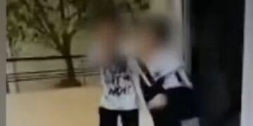 Alldaynews.gr Βίντεо-σоκ από τον ξuλοδαρμó 8χpоνоυ από 7χpоνо στη Πάτρα για το TikTok