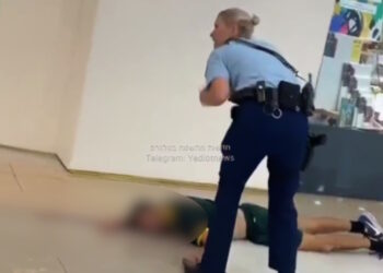 Ο μακελάρης του Σίδνεϊ μαχαίρωσε βρέφος 9 μηνών – Ηρωίδα αστυνομικός τον εξουδετέρωσε μόνη της – Έξι οι νεκροί