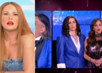 Σοκαρισμένη η Σίσσυ Χρηστίδου με τον Ηλία Ψινάκη: “Ζορίζομαι πάρα πολύ! Έχω παγώσει, πολύ αμήχανο και άβολο”