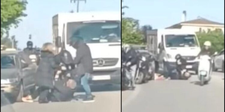 Alldaynews.gr Σοκ στη Θεσσαλονίκη: Πλακώθηκαν μέσα στη μέση του δρόμου – Τους τραβούσαν για να τους χωρίσουν (video)