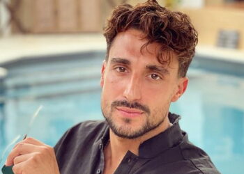 «Να προσέχουμε ποιους εμπιστευόμαστε»: Τίτλοι τέλους μετά από 6 χρόνια, δυσάρεστα νέα για τον Σάκη Κατσούλη