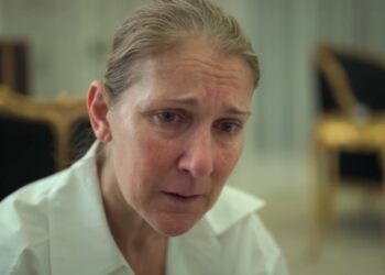 Σπαράζει όλος ο πλανήτης για την Σελίν Ντιον: «Αν δεν μπορώ να περπατήσω, θα μπουσουλήσω… Δεν σταματάω!»