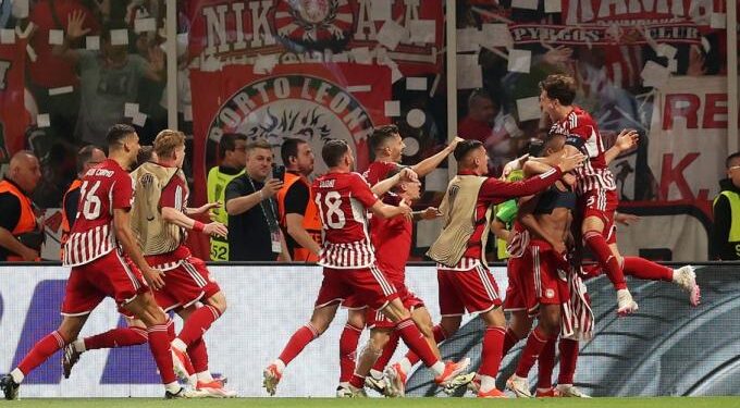 Alldaynews.gr Θρυλική ιστορία: Κυπελλούχος Ευρώπης ο Ολυμπιακός!