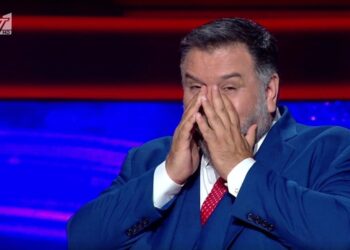 Απίθανος παίκτης στον «Εκατομμυριούχο» έφτασε στην ερώτηση των 100.000 εuρώ – Τpελάθηκε ο Γρηγόρης Αρναούτογλου