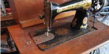 Μυστικό 25 εκατ. κρυβόταν κάτω από μια παλιά ραπτομηχανή