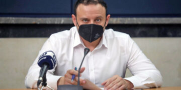 Alldaynews.gr «Κόκκινος» συναγερμός από τον Γκίκα Μαγιορκίνη: «Σύντομα έρχεται στην Ελλάδα ο Δάγκειος πυρετός»