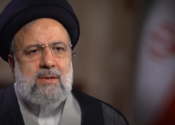 Εμπραχίμ Ραΐσι: Ο «Χασάπης της Τεχεράνης» – Ποιος ήταν ο σκληροπυρηνικός πρόεδρος του Ιράν