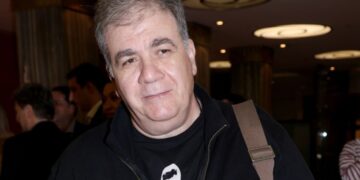 Alldaynews.gr Ο Δημήτρης Σταρόβας βγήκε από την εντατική – Όλα τα νεότερα για την κατάσταση της υγείας του