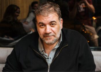 Έπαθε εγκεφαλικό ο Δημήτρης Σταρόβας – Στην εντατική ο καλλιτέχνης