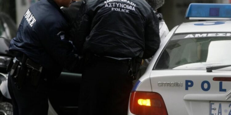 Alldaynews.gr Σκληρός Αλβανός κακοποιός έπεσε στα δίχτυα της ΕΛ.ΑΣ. – Τον καταζητούσε η Interpol για δολοφονία, βιασμό και διακίνηση κοκαΐνης