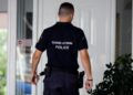 Αστυνομικός πλάκωσε στο ξύλο τη σύζυγο και τον εραστή της – Τους «τσάκωσε»