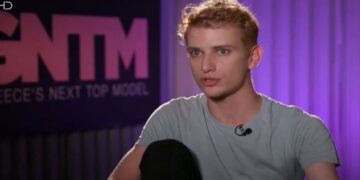 Alldaynews.gr Ερμής Καραγιάννης: Με βουτιά θανάτου στο κενό έβαλε τέλος στη ζωή του ο 22χρονος – «Δεν είχα καταλάβει ότι θα έφτανε σε αυτό το σημείο» (video)