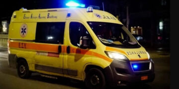 Alldaynews.gr Πέθανε στο τιμόνι από ανακοπή και το αυτοκίνητο «καρφώθηκε» ακυβέρνητο σε κολόνα