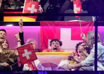 Τι σημαίνει να είσαι «non binary» άτομο, όπως το Nemo και το Bambie Thug