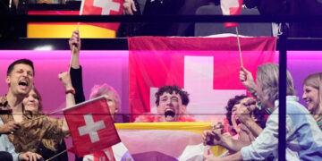 Alldaynews.gr Τι σημαίνει να είσαι «non binary» άτομο, όπως το Nemo και το Bambie Thug