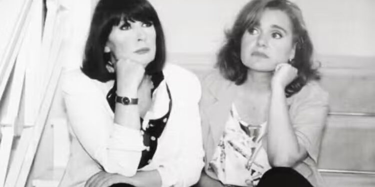 Συγκινεί το αντίο της Μαρίας Καβογιάννη στην Άννα Παναγιωτοπούλου