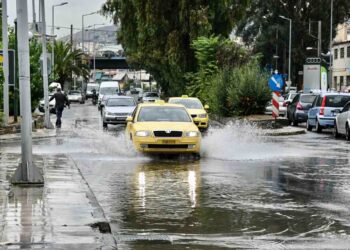 Τέλος η ζέστη, λέει ο Μαρουσάκης: Έρχεται «ψυχρή λίμνη» με βροχές και καταιγίδες