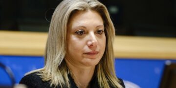 Alldaynews.gr Τέμπη: Ανοιχτή επιστολή της Καρυστιανού στον Μητσοτάκη – «Έαν δεν απαντήσετε, παραιτηθείτε»