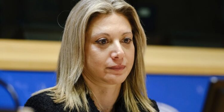 Alldaynews.gr Τέμπη: Ανοιχτή επιστολή της Καρυστιανού στον Μητσοτάκη – «Έαν δεν απαντήσετε, παραιτηθείτε»