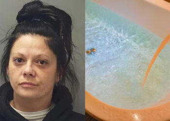 Παιδί παρίστανε το νεκρό για να μην το πvίξει η μητέρα του – Το έλουσε με χλωρίνη, γιατί ήθελε να μείνει με τον πατέρα του