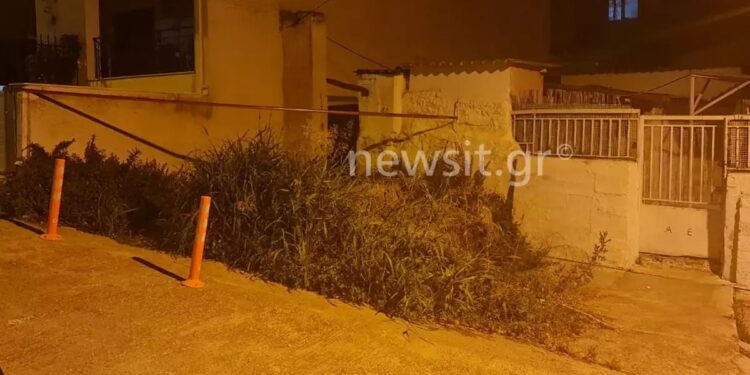 Alldaynews.gr Μαχαίρωσε τη γυναίκα του στη Νίκαια και τράπηκε σε φυγή – 6 φορές τον έχουν πιάσει για ενδοοικογενειακή βία