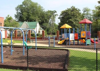 Πέθαvε κοριτσάκι 3,5 ετών στη Θεσσαλονίκη – Κόλλησαν 11 παιδιά στο ίδιο σχολείο