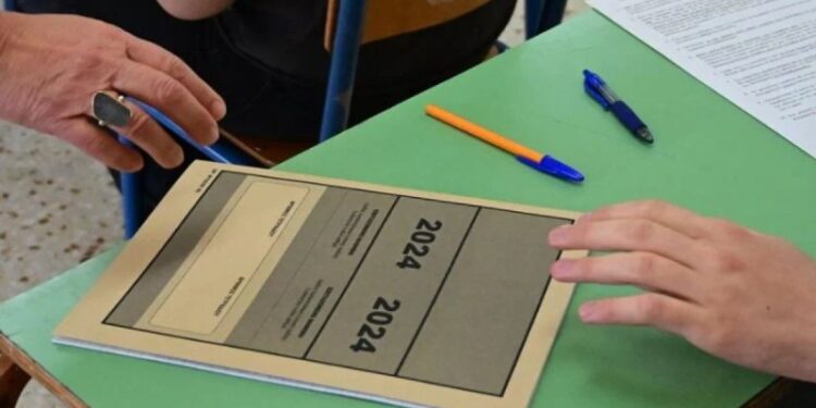 Πανελλήνιες 2024: Με Νεοελληνική Γλώσσα και Λογοτεχνία η πρεμιέρα για τα ΓΕΛ