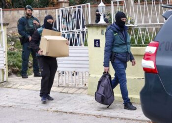 Κρατούσε 12χρονη ως σκλάβα του σ3ξ από το 2019 σε υπόγειο στη Μαγιόρκα, ήθελε να φέρει και τις αδερφές της