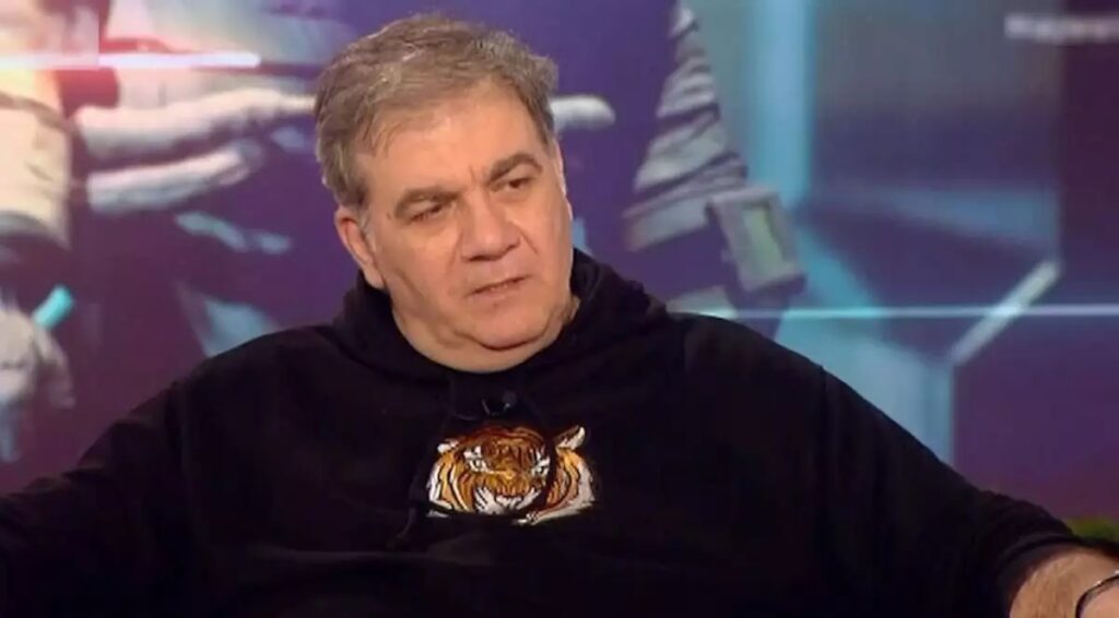 Δημήτρης Σταρόβας