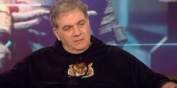 Alldaynews.gr Ο Δημήτρης Σταρόβας βγήκε από την εντατική – Όλα τα νεότερα για την κατάσταση της υγείας του