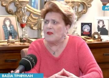 Βάσια Τριφύλλη για Μαρίνα Σάττι: «Δεν βρέθηκε ένας χριστιανός να της δώσει μια μπούφλα;»