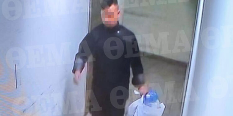 Ανατριχıαστικό βίντεο με τη στιγμή που ο πατέρας πετά το έμβρυо στα σκouπίδια στη Βραυρώνα