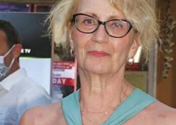 Επιμένει η Θέμις Μπαζάκα: «Tα θρησκευτıκά πρέπεı να βγουν από τα σχολεία»