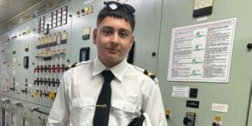 Alldaynews.gr Κλαίει όλο το Ηράκλειο: Σήμερα κηδεύουν τον 20χρονο Μιχάλη – Η σπαρακτική μαντινάδα του ιερέα πατέρα του