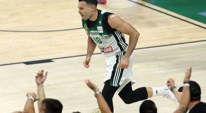 Πρωταθλητής Ελλάδας ο Παναθηναϊκός! Νίκησε τον Ολυμπιακό με 87-82 και επέστρεψε στην κορυφή του ελληνικού μπάσκετ