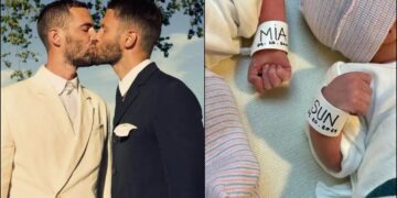 Alldaynews.gr «Σαν να ψώνισαν πατάτες από το σούπερ μάρκετ» – Σάλος στο Ίνσταγκραμ με τα δίδυμα που απέκτησε διάσημος σχεδιαστής μόδας με τον άντρα του