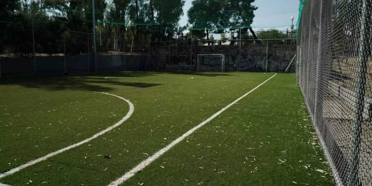 Alldaynews.gr Στη μονάδα εμφραγμάτων 8χρονος από ηλεκτροπληξία σε γήπεδο 5Χ5 – Ακούμπησε στύλο