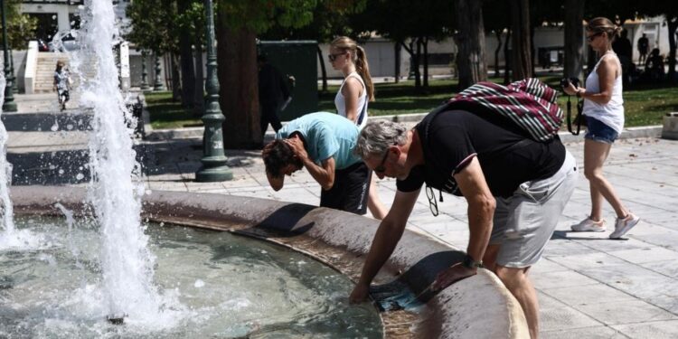 Alldaynews.gr Καιρός: «Φέτος θα πιάσουμε 50άρια» – Η σοκαριστική πρόβλεψη Μαρουσάκη για το καλοκαίρι