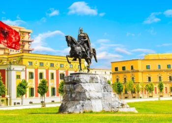 Σοκ από την απογραφή πληθυσμού στην Αλβανία: 420.000 κάτοικοι λιγότεροι σε 13 χρόνια